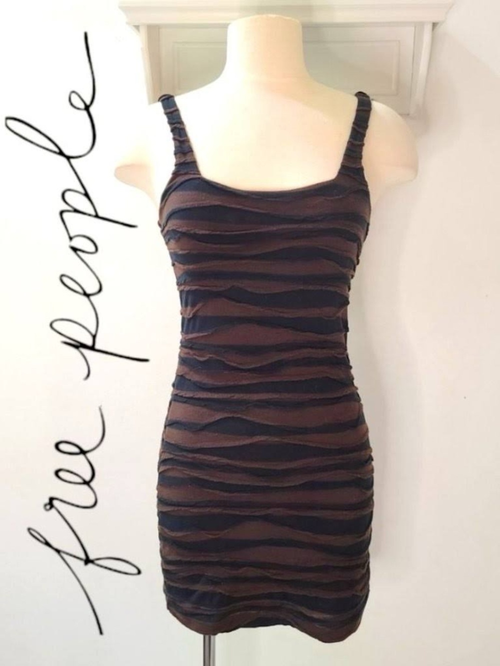 Free People (good era) mini Bodycon dress. Small. Excellent! Textured stretch.